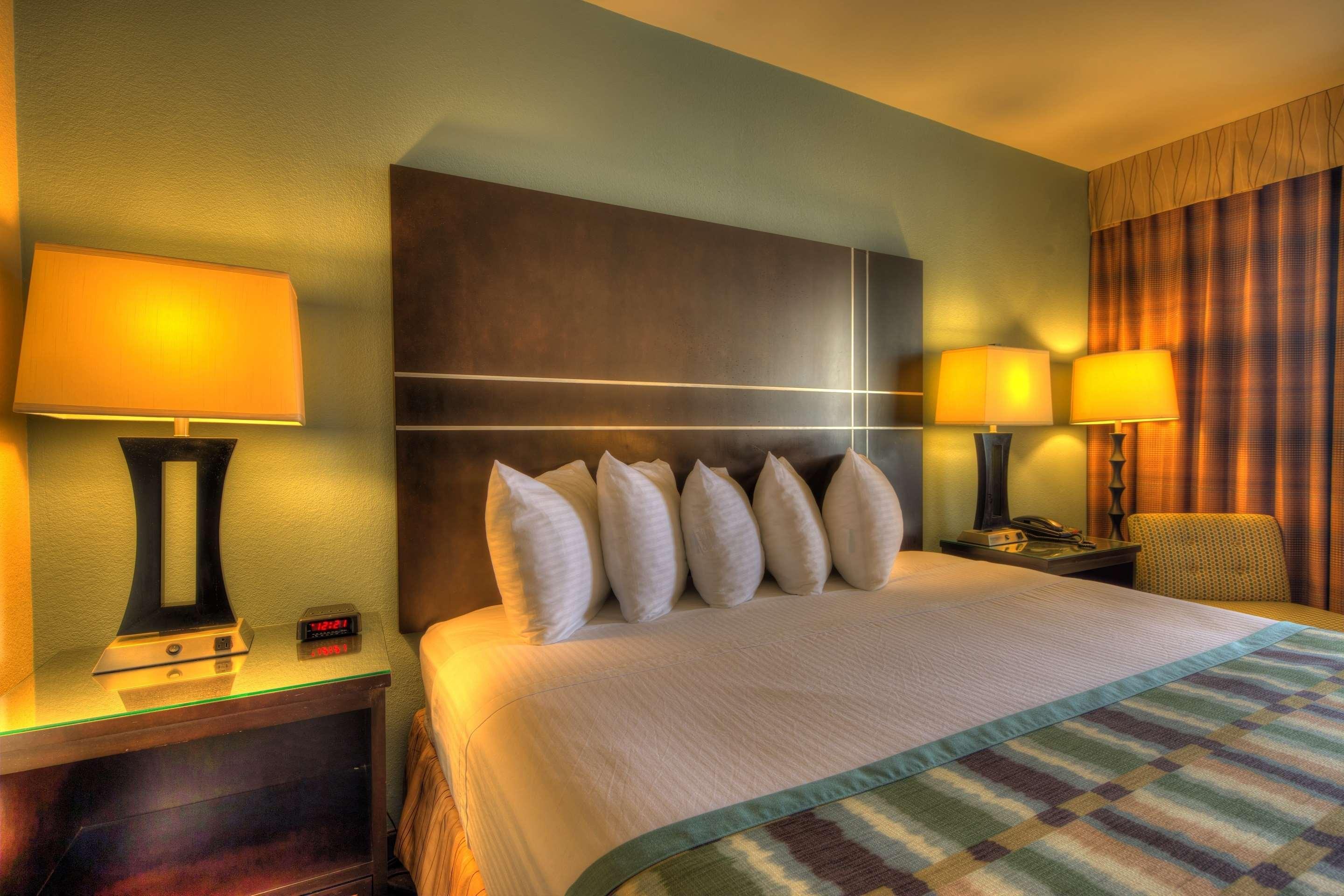 Best Western Newport Inn Zewnętrze zdjęcie