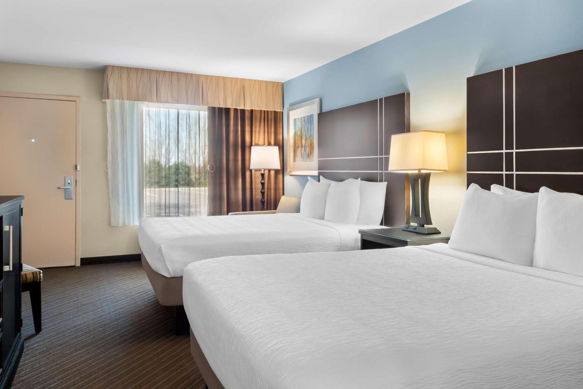 Best Western Newport Inn Zewnętrze zdjęcie