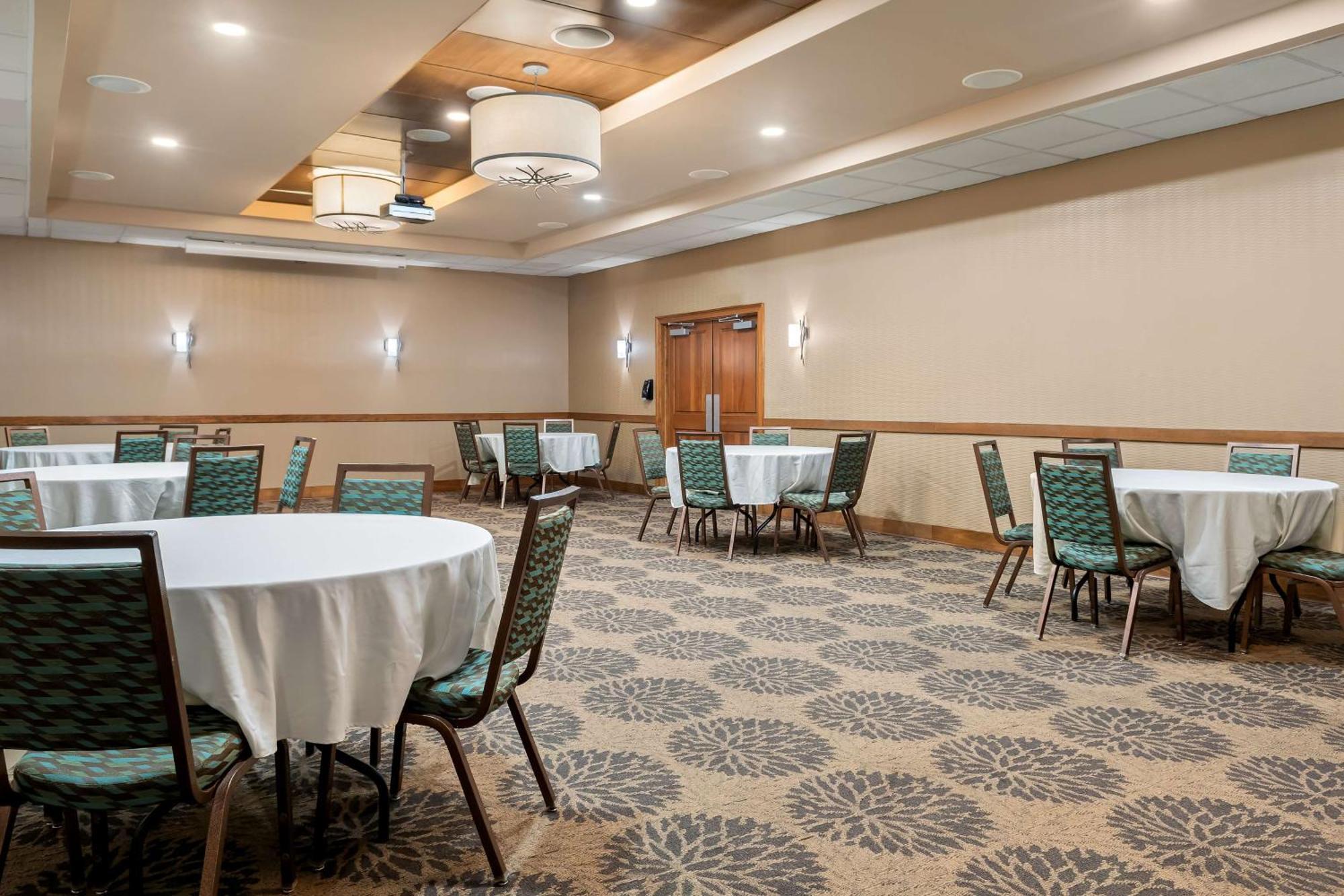 Best Western Newport Inn Zewnętrze zdjęcie